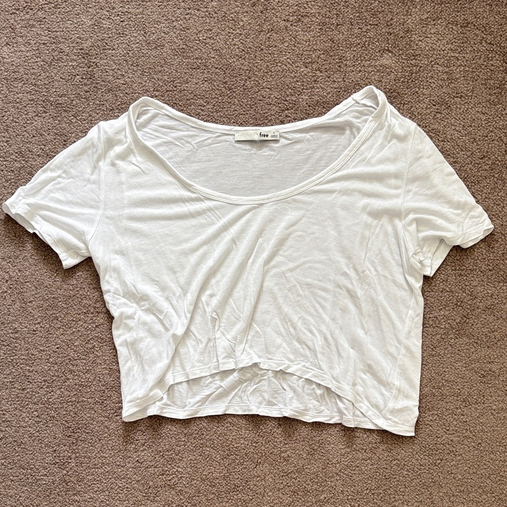 Wilfred White Scoop Neck Cropped Tee Top